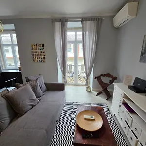  Appartement My Story